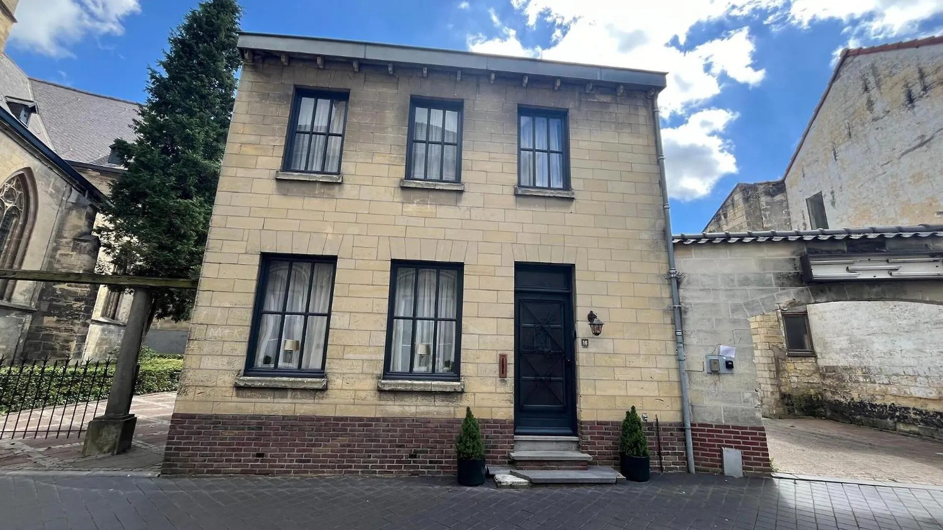 Marl Home With Spa, Sauna In The City Center Valkenburg aan de Geul 0*,  Niederlande